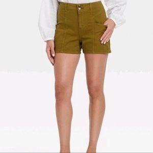 Universal Thread Cargo Midi Shorts size 6/28 NWOT